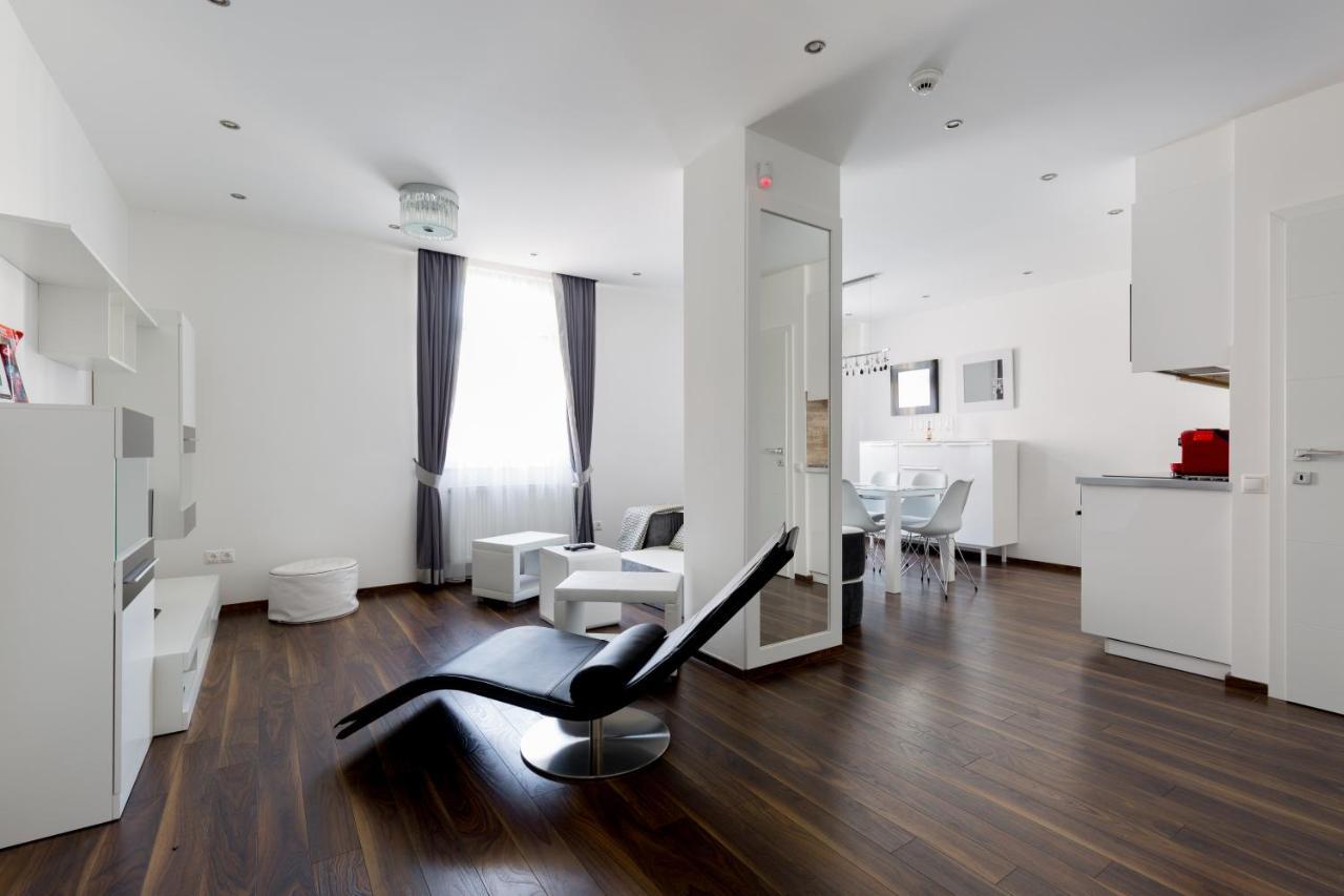 Square 2 Bedrooms - Michaelides Voeroesmarty Square Residences Apartment